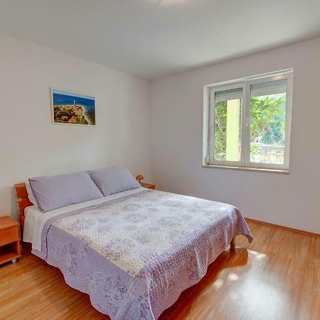 Apartments Savar - Ilo Brbinj Kültér fotó