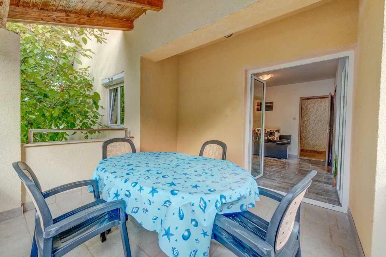 Apartments Savar - Ilo Brbinj Kültér fotó