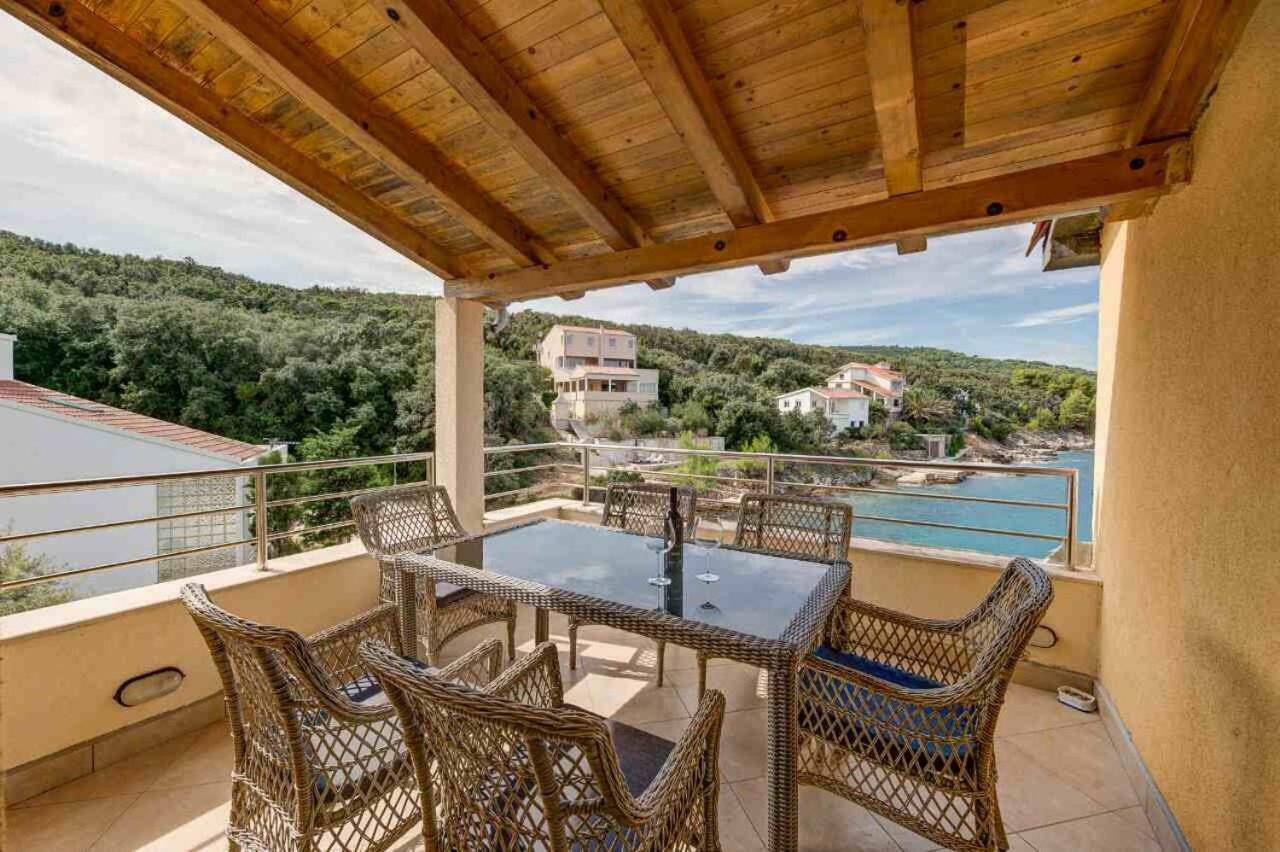Apartments Savar - Ilo Brbinj Kültér fotó