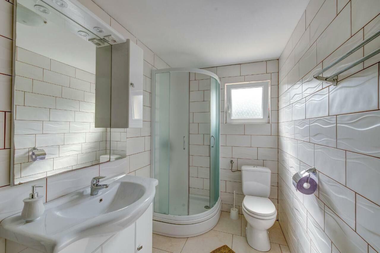 Apartments Savar - Ilo Brbinj Kültér fotó