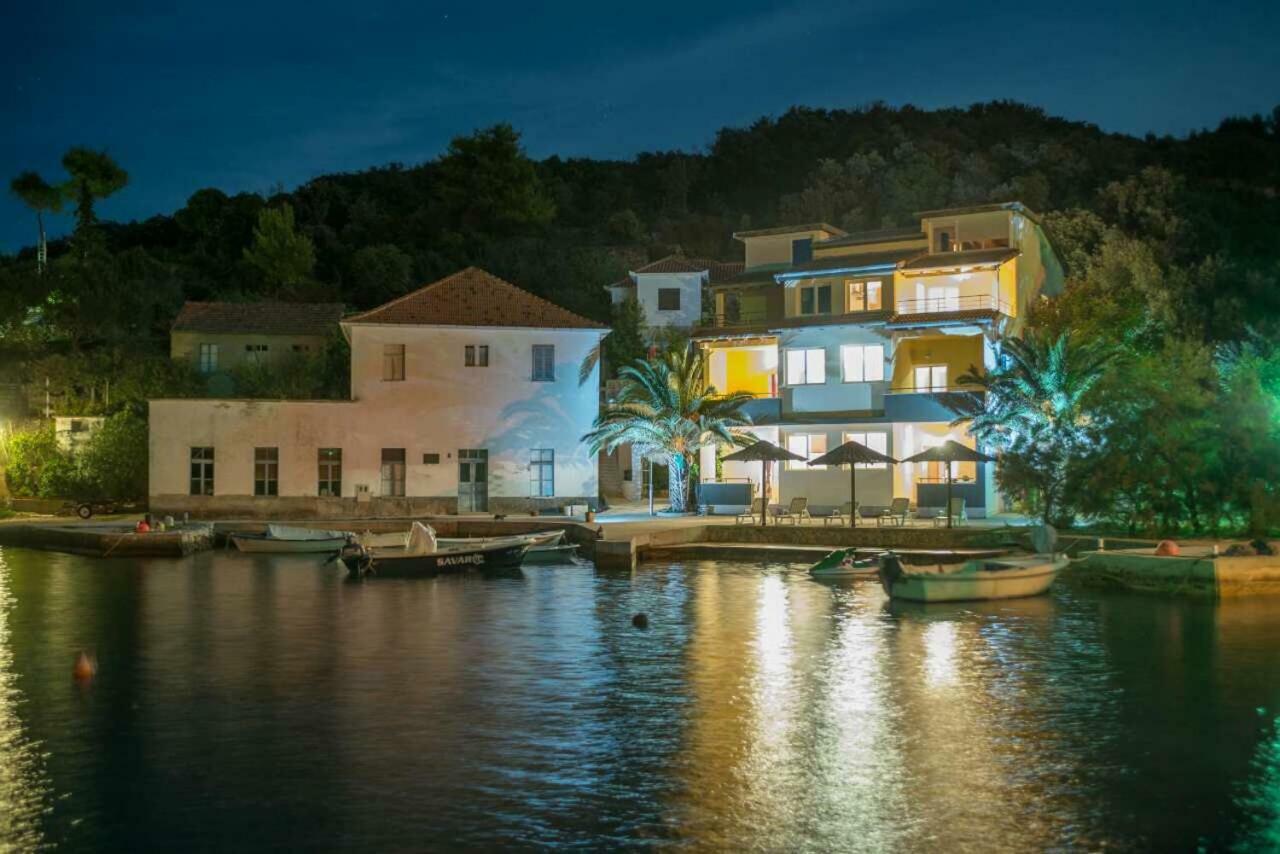 Apartments Savar - Ilo Brbinj Kültér fotó