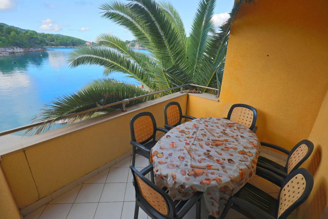 Apartments Savar - Ilo Brbinj Kültér fotó